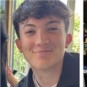 Giovane 18 anni bilingue frequenta ultimo anno liceo linguistico offre lezioni e conversazione francese a studenti scuole medie